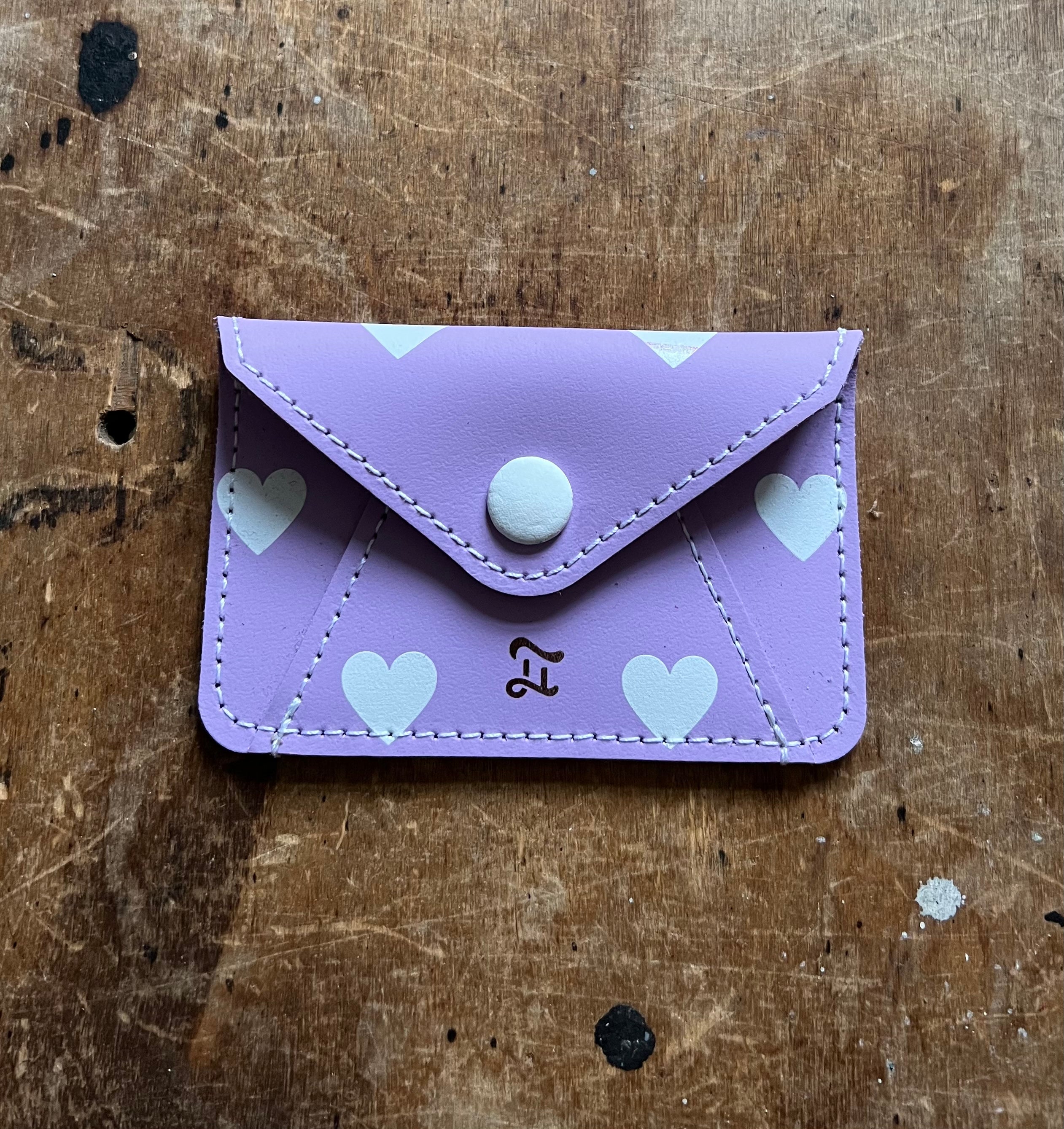 CARD WALLET LILAC HEARTS- Leather Card Holder – GRAFEA