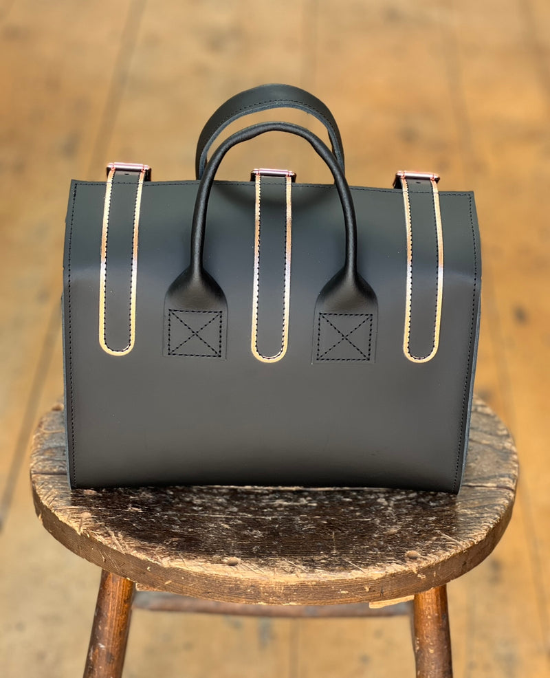 LUNA ROSE GOLD STARS