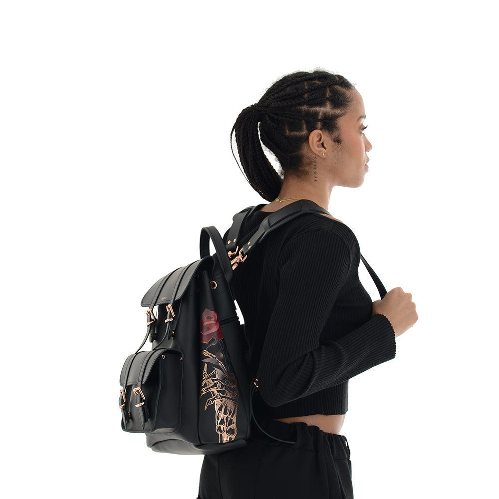 HARI II LOVE ME NOT - Black Leather Backpack – GRAFEA