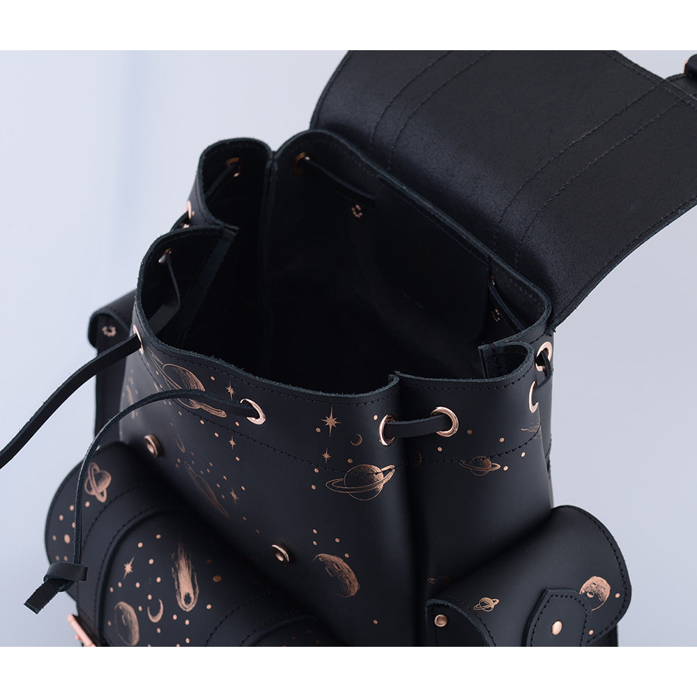 HARI II PLANET II - Leather Backpack – GRAFEA