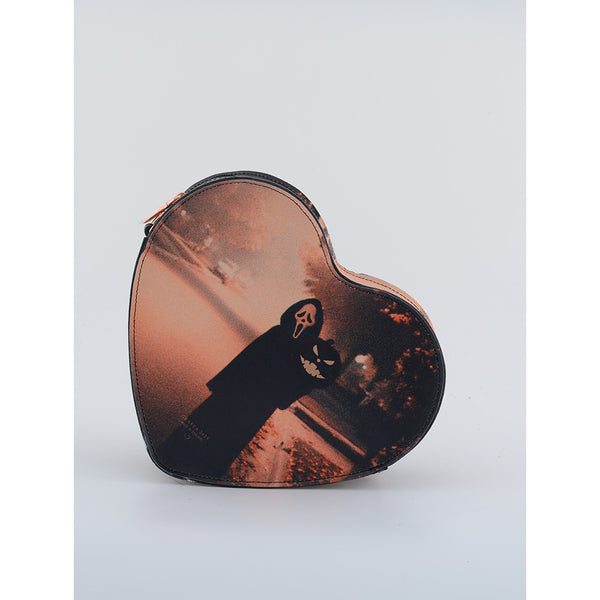 HEART SATCHEL FEAR