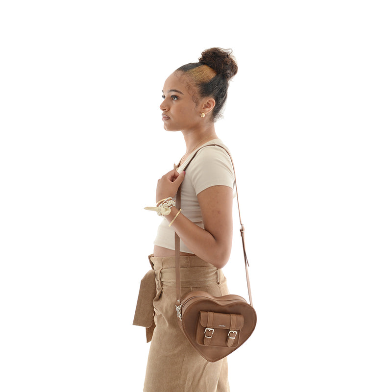 HEART SATCHEL VINTAGE BROWN