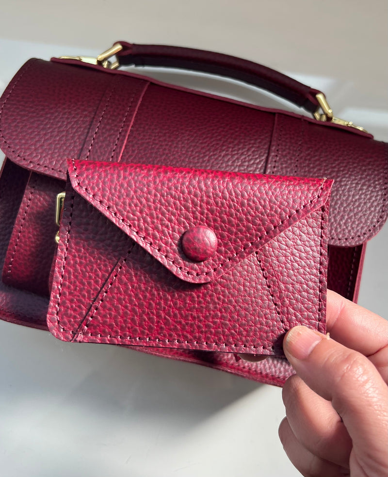 CARD WALLET PEBBLED MULBERRY
