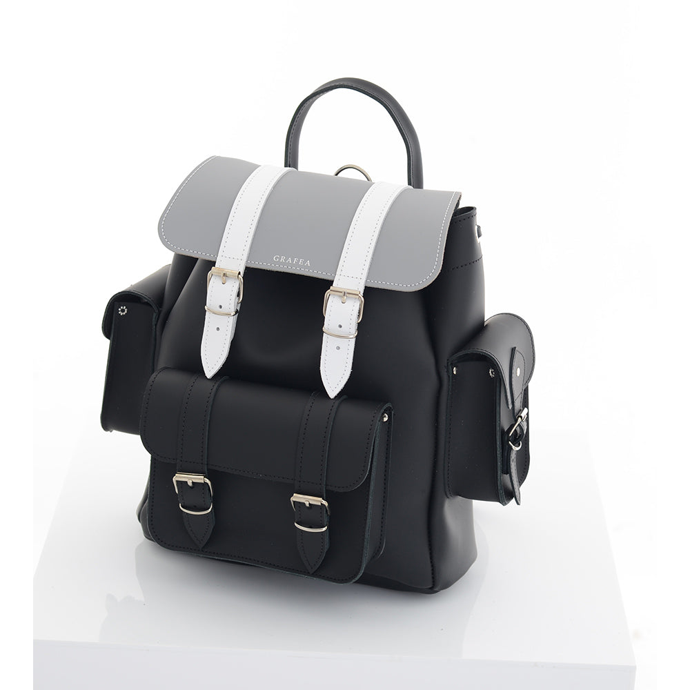 Grafea England leather バックパック Grafea England leather バックパック - メルカリ
