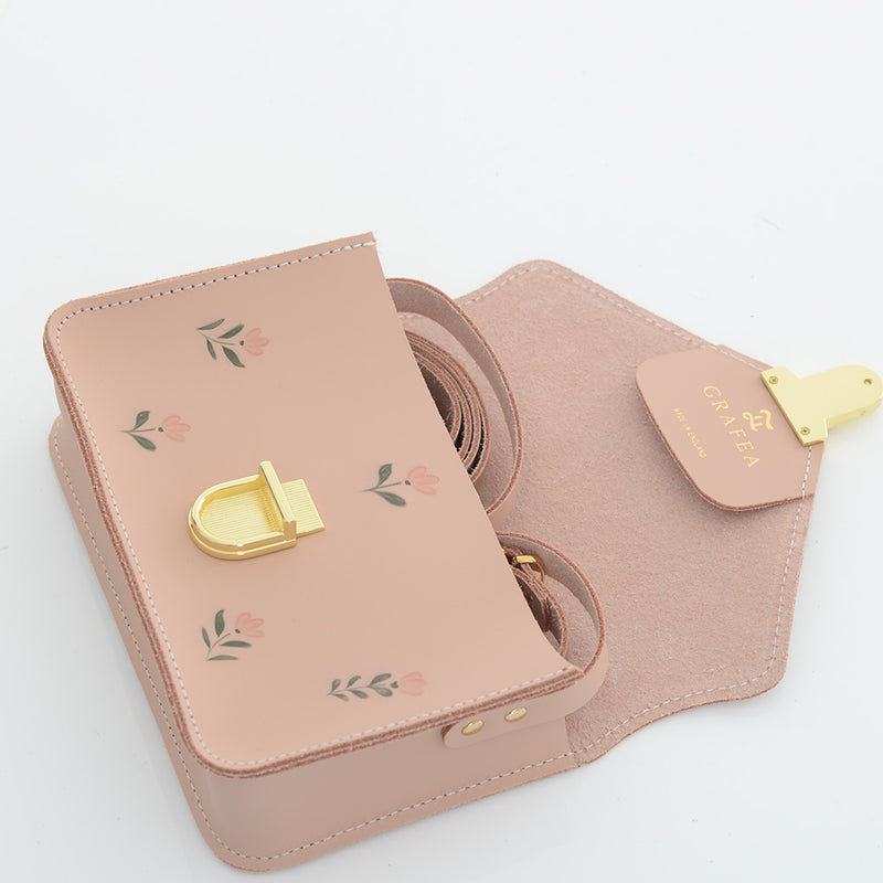 SMALL CROSSBODY CAP FLOWER