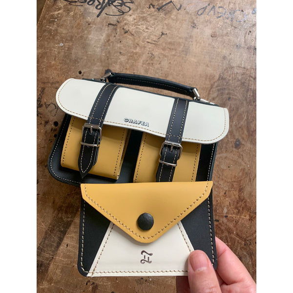 CARD WALLET BUTTERCUP